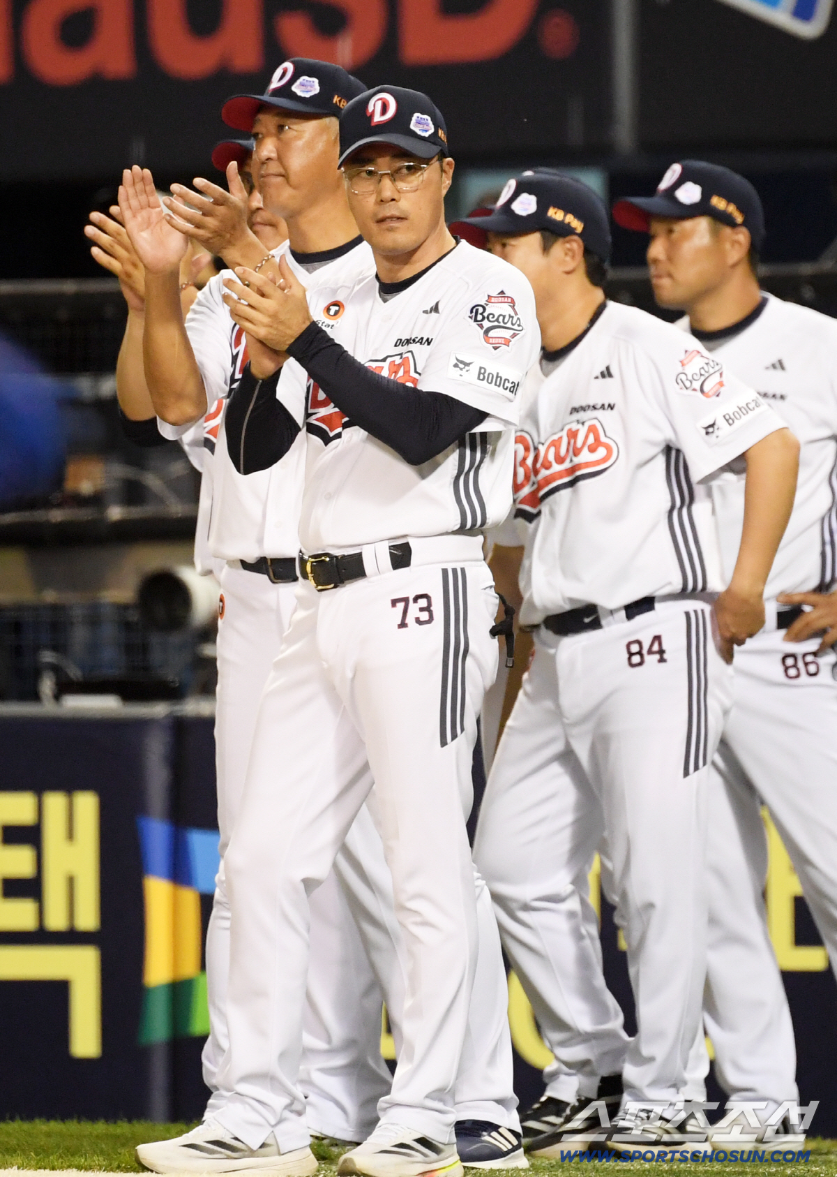 [포토] 조성환 대행 '연패 끊었다'