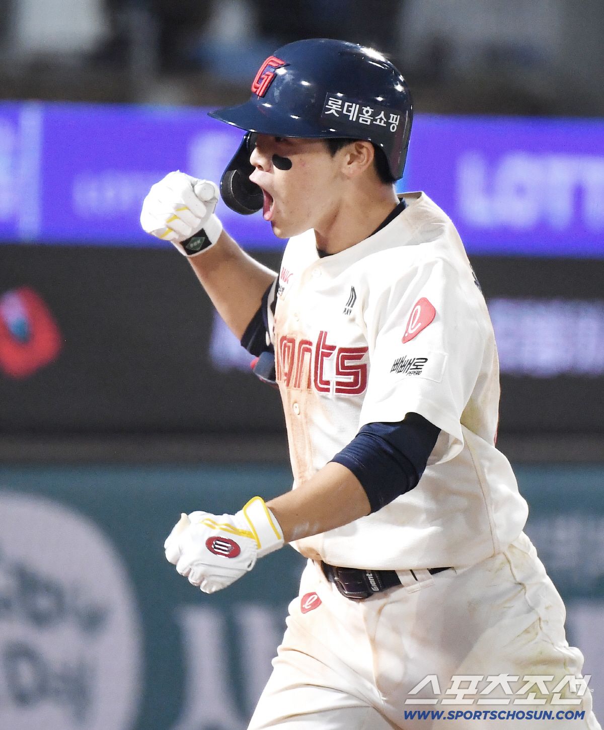 23세 풋내기 또 사고쳤다! 박영현 울린 박찬형의 연장 10회 동점포, …