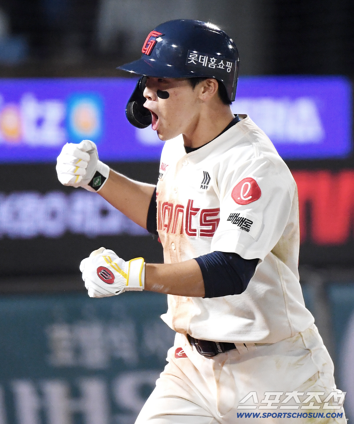 23세 풋내기 또 사고쳤다! 박영현 울린 박찬형의 연장 10회 동점포, …