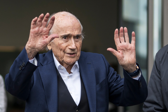 '비리혐의' 블라터 전 FIFA 회장 무죄 확정, 스위스 검찰 상고 포기