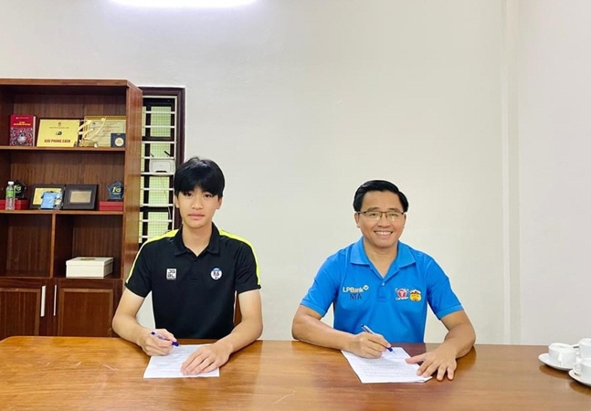 KFA 챌린지 첫 결실! 박항서 아카데미 출신 GK, 베트남 1부 프로팀…