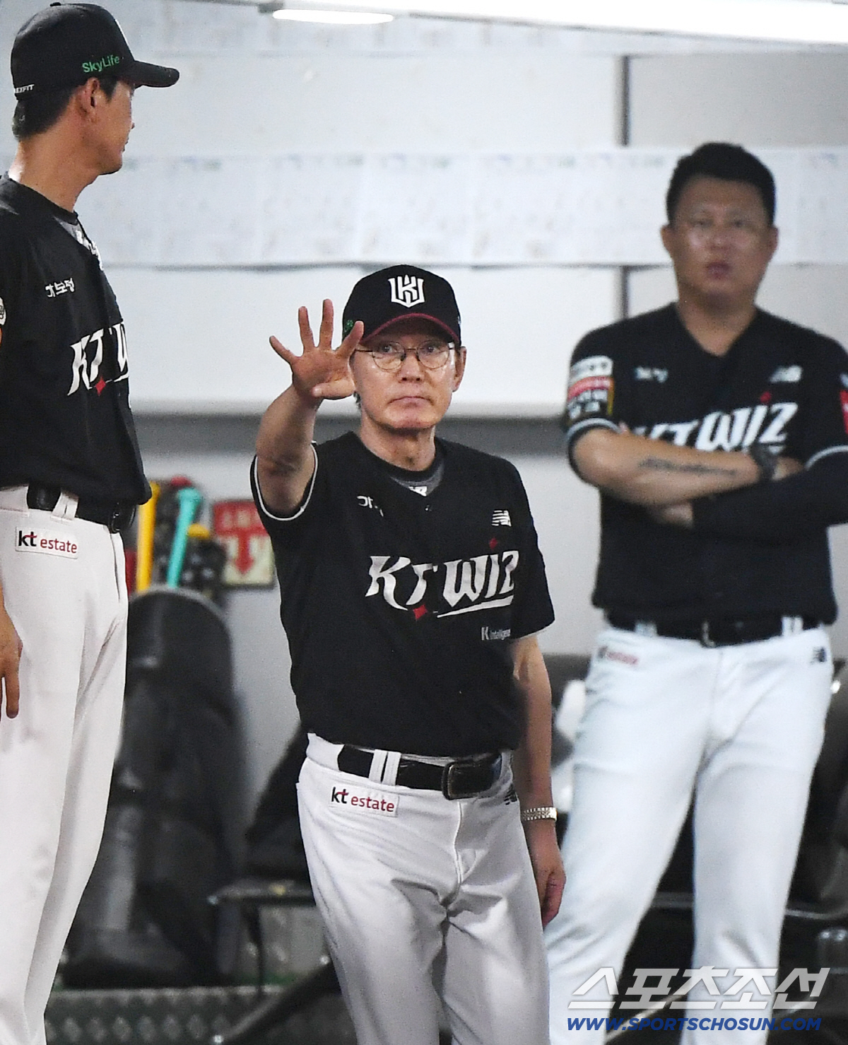 데뷔 71일 만에 '기피인물' 낙인, 착한 일한 50억 FA도 복 받았다…
