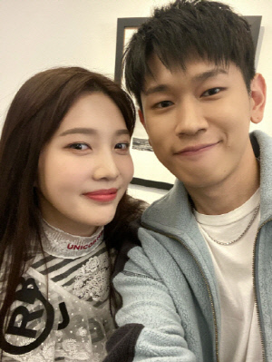 크러쉬, ♥조이와 공개 연애 5년 만에 안타까운 소식 “작년 큰 수술”