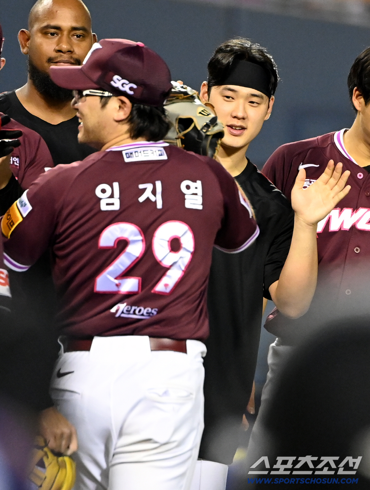 [포토] 정현우, 3승 달성 기쁜 미소