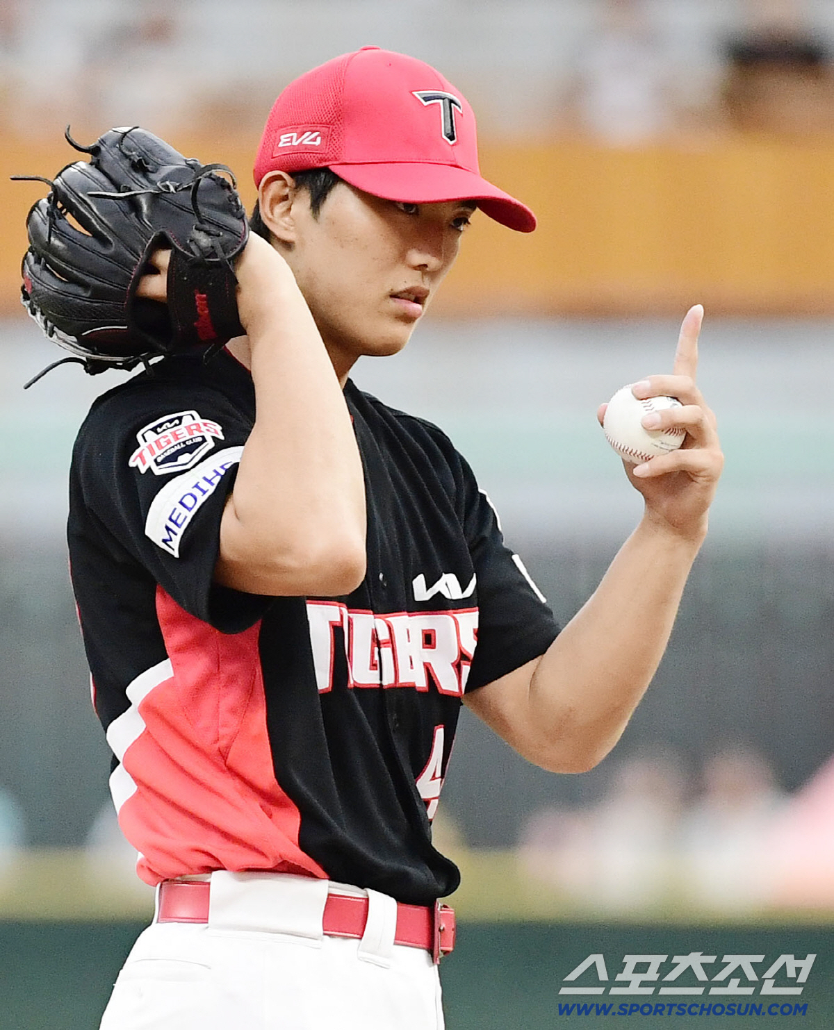 'ERA 10.17' 최악의 출발, 왜 KIA 5강 이 선수에게 달렸나……
