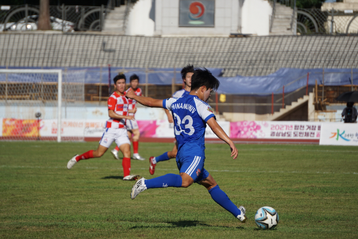 [대학축구]'조우령 극적 결승골' 한남대학교 사상 첫 4연속 정상 등극 …