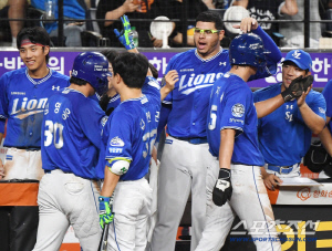 '3성 라이온즈' 꿈 아니다…후라도 압도→김재윤 헌신! 한화도 상대 위닝시리즈 확보 [대전 리뷰]