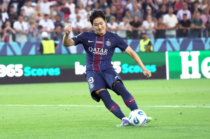 佛 'BBC급' 폭로…이강인 '3000만 유로' 노팅엄 러브콜, PSG 이적 '절대 불가' 입장 고수