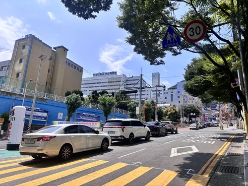 "부산 백병원 주차난, 초등 폐교 부지 임시주차장 활용하자"