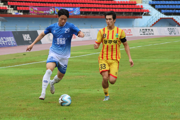 [대학축구]'조민서→이윤성 연속골' 단국대, 광주대 2-0 잡고 '창단 첫' 1·2학년 추계 대회 첫 챔피언 '여름 대회 싹쓸이 우승'