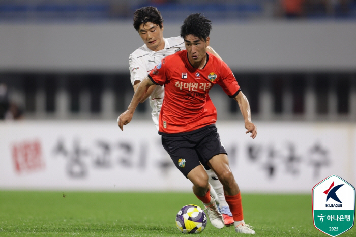 '모재현 결승골' 강원, '4연승' 포항에 1-0 승리 '5경기 무패 질…