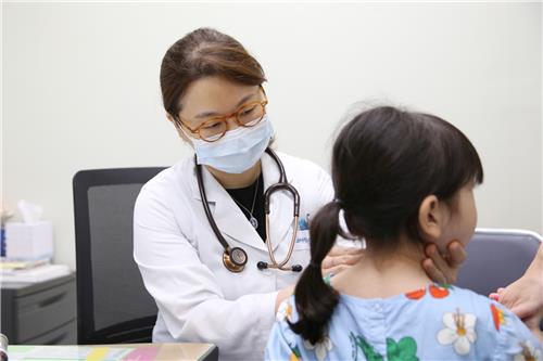 소아 백혈병, '남은 암세포' 검출해 맞춤 치료…생존율 90%로