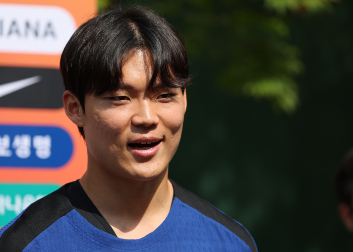 '벨기에 1티어 보도!' 오현규, '패닉바이'슈투트가르트로 450억에 전격이적…韓 이적료 3위 등극 임박