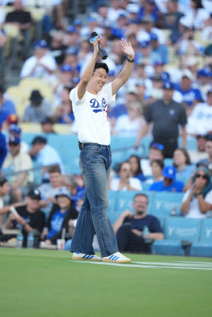 대충격! SON, 오타니와 벌써 어깨 나란히 했다. 美 매체 