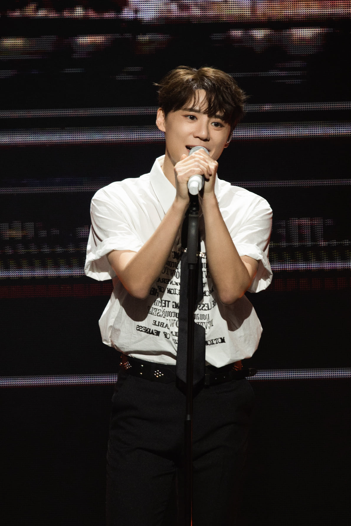김준수, 日팬콘서트 성료…2년만에 열도 또 들썩였다
