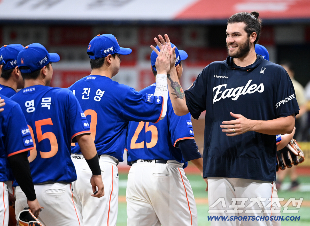 기준가 200억, 벌써 ML 뺏길 걱정이라니…'KBO 역대급' 한화 언제…