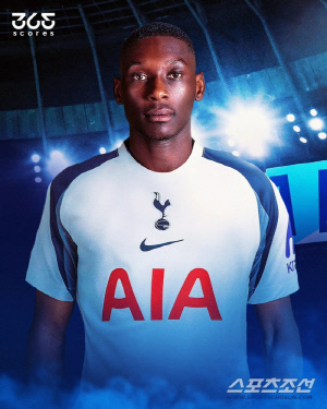 '동료는 보내면서 이강인은 끝까지 잡았다' PSG 콜로 무아니, 이적시장 막판 토트넘 임대 결정. '히얼위고' 피셜 떴다