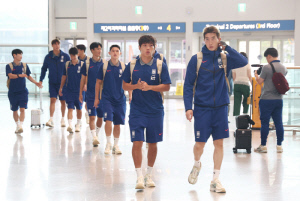 '다시 태극마크' 10개월 만에 대표팀 복귀한 이명재, 