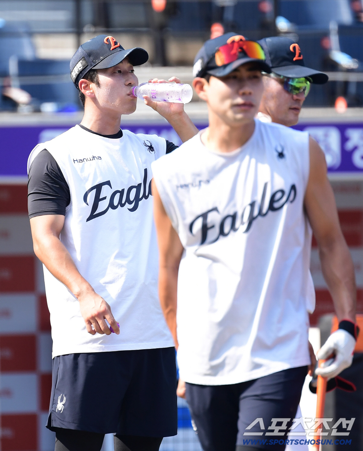 "자기 자리가 없다" 그래서 더 중요하다…8월 타율 0.372 에비역 왜…