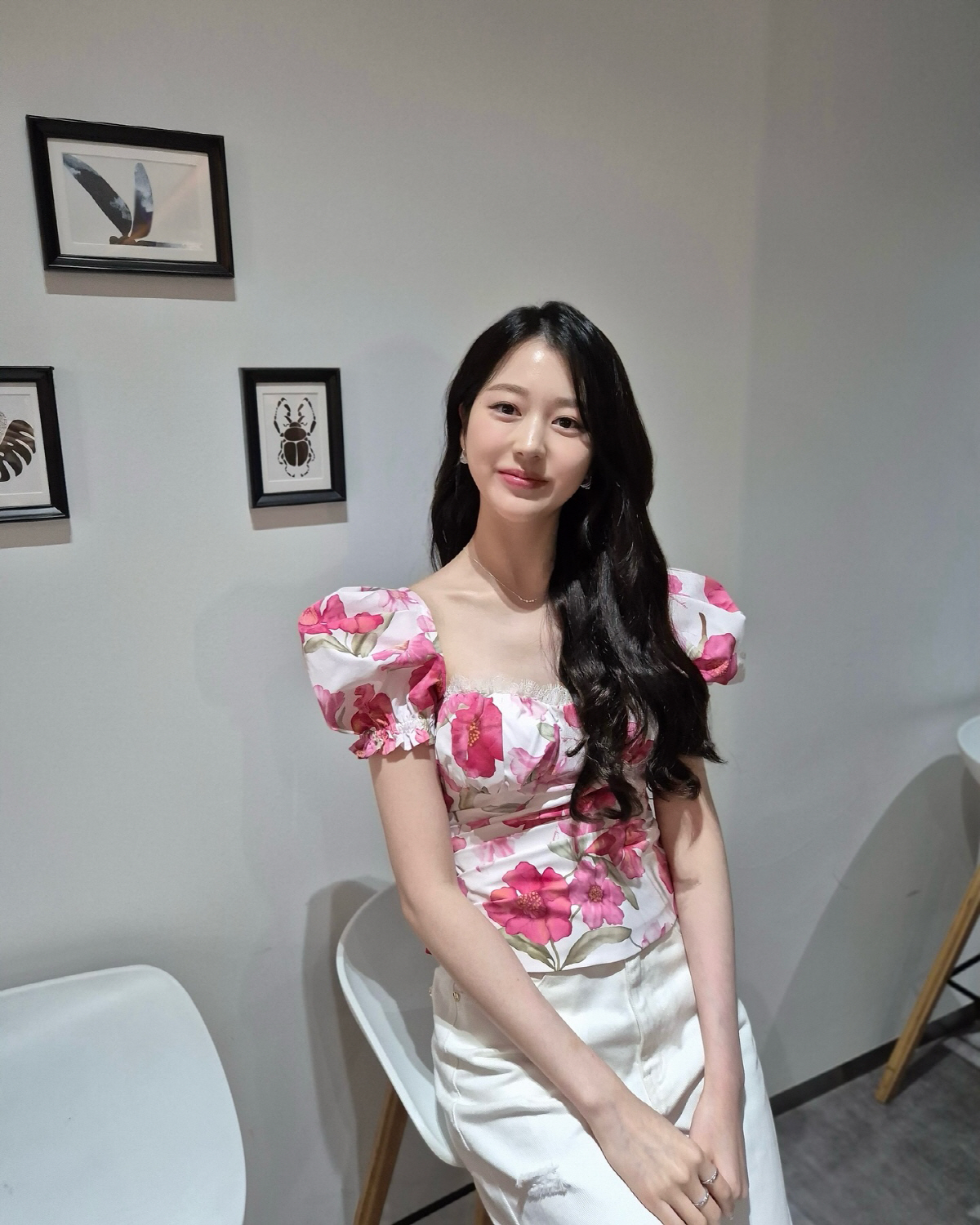 장원영 아니라고?…'친언니' 장다아, 판박이 미모로 '우월 유전자' 증명…
