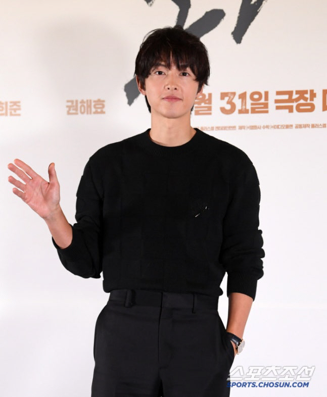 '재혼' 송중기, '힘들었던 시기' 심경 밝혔다 "부정적인 에너지 지배 …