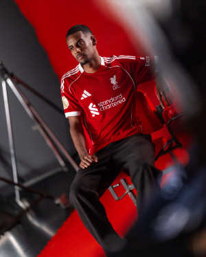 태업에 폭로까지! 진절머리난 뉴캐슬의 '이삭 혐오'→작별 코멘트 달랑 두 줄…