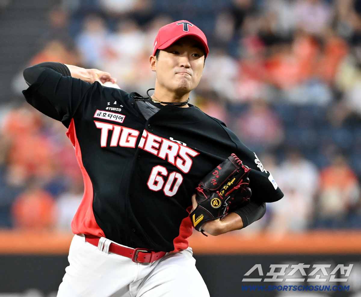 [포토] KIA 선발투수 김도현의 역투