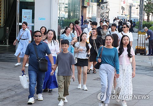 부산 방문 외국인 23% 증가…연말까지 300만명 넘을 듯