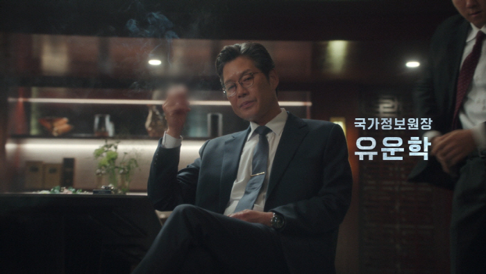 전지현, 그리고 강동원으로 완성되는 앙상블..'북극성', 어떻게 얽혔나