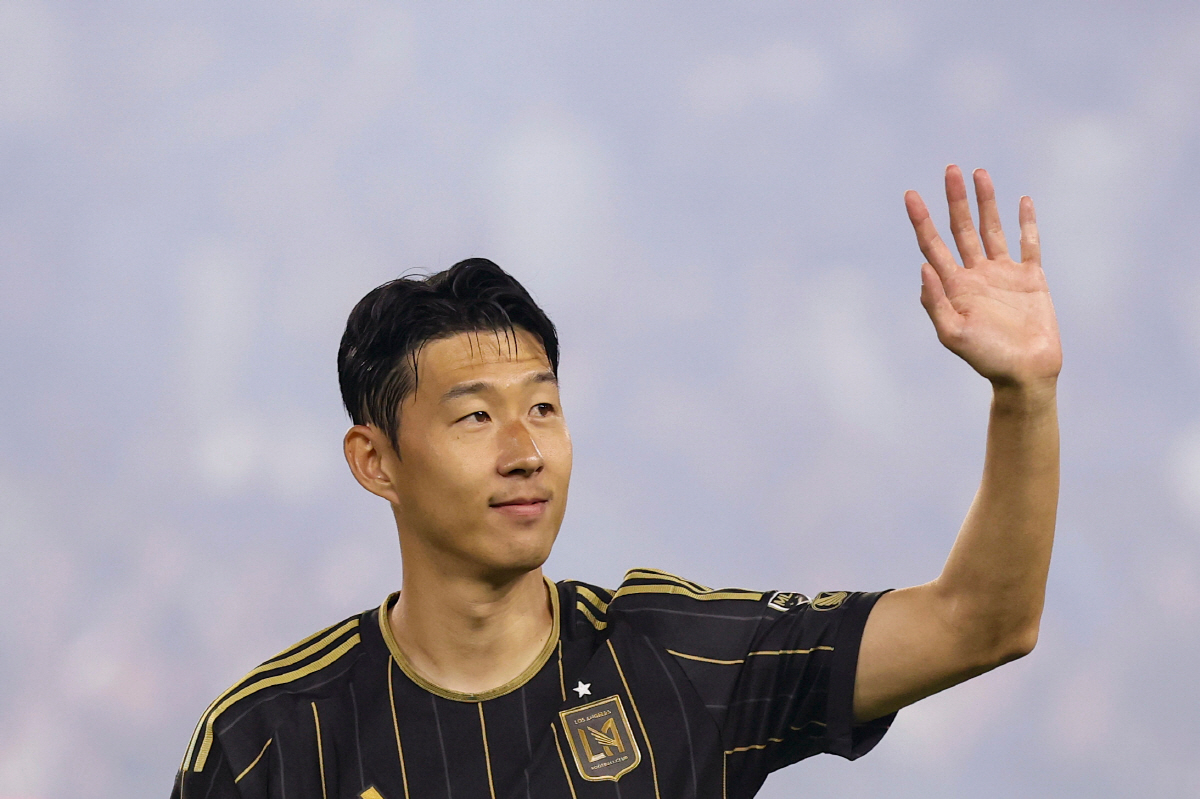 "손흥민 효과, 메시 현상과 비슷해!" MLS 커미셔너의 찬사, LA F…