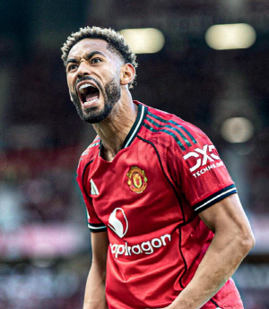 英 독점! 햄스트링 잡은 '맨유 에이스' 이른 복귀 가능하다…브라질 대표팀 명단 제외→회복 훈련 진행