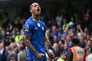 5조8270억원 쓴 EPL의 여름이적시장, '레전드'가 꼽은 최고의 영입은 '2400억 이적료 킹' 아닌 '주앙 페드루'