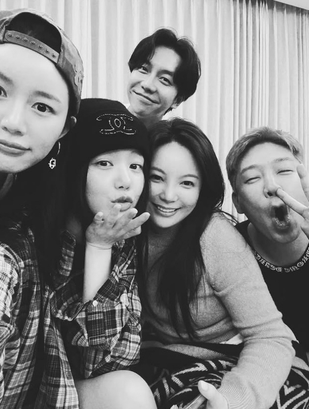 MC몽, 이승기♥이다인 부부와 만남..이유비도 함께 '끈끈한 친분'