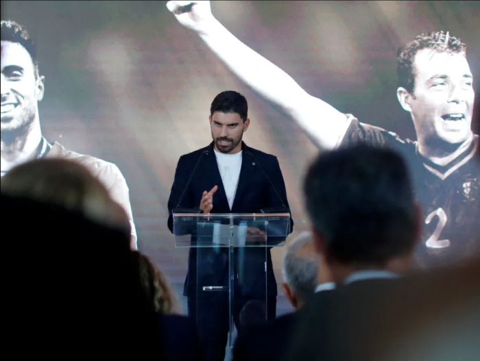 '친구야, 오늘부터 우린 함께 뛰는거야' 눈물겨운 네베스의 우정, 비극적 사고로 숨진 조타를 종아리에 새기고 영원히 함께 뛴다