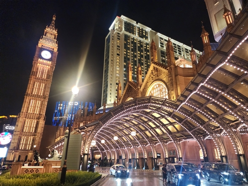 [여행Honey] 찰나의 여름, 대중교통으로 즐긴 마카오·홍콩