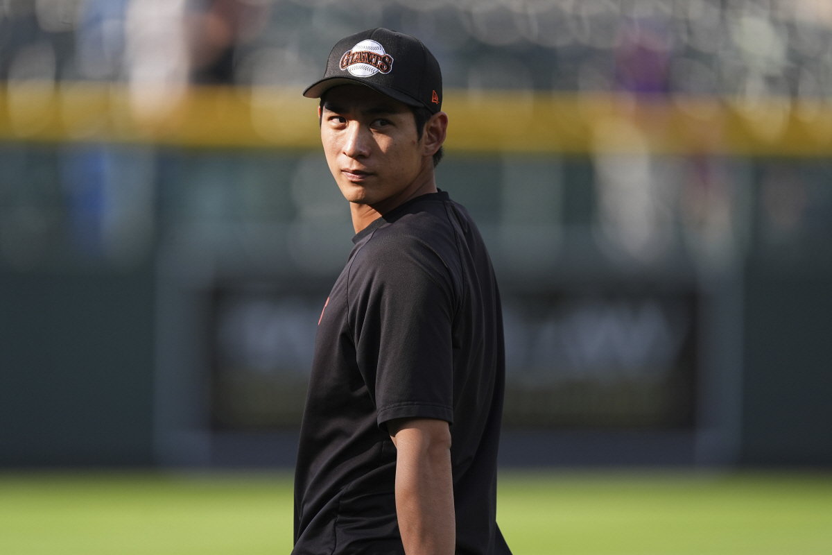 KBO 출신 최초 150안타 쳐야 하는데, 이정후 3일 만에 또 벤치신세…