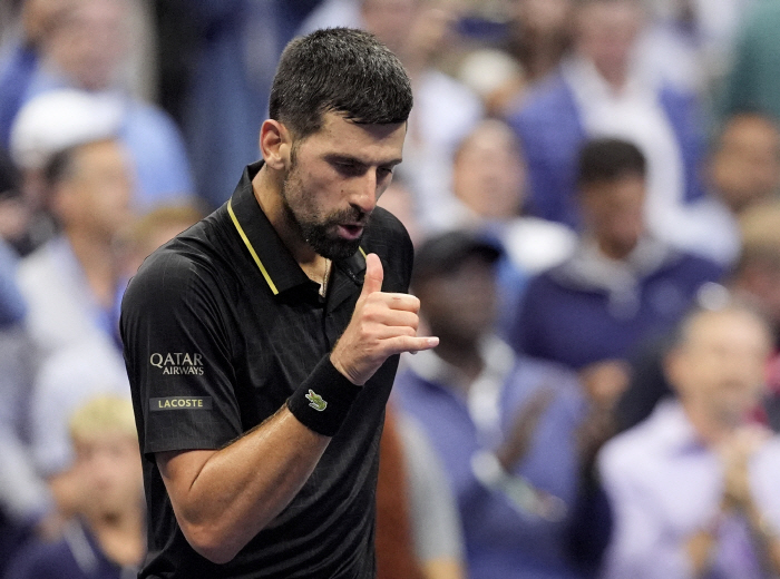 "마이 리틀 소다팝~" 딸바보 조코비치도 케데헌 열풍에 동참, US오픈 4강 진출 후 '케데헌' 댄스 세리머니 폭발