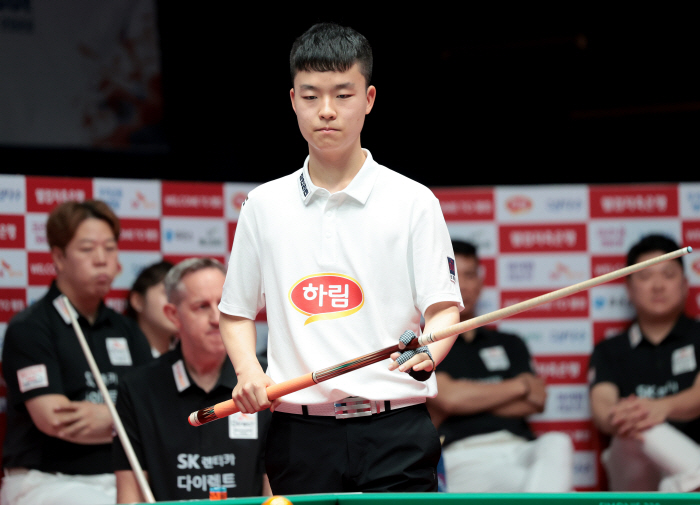 'PBA 최연소우승자' 김영원 128강 통과, 시즌 초반 부진딛고 다시 돌풍 예고