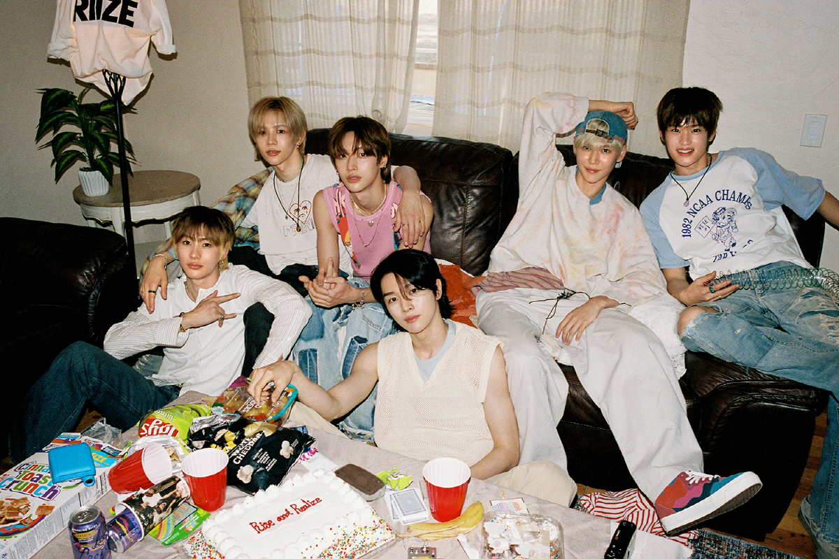 라이즈, 데뷔 2주년 소감 "만족하긴 일러, 즐기는 자가 일류"