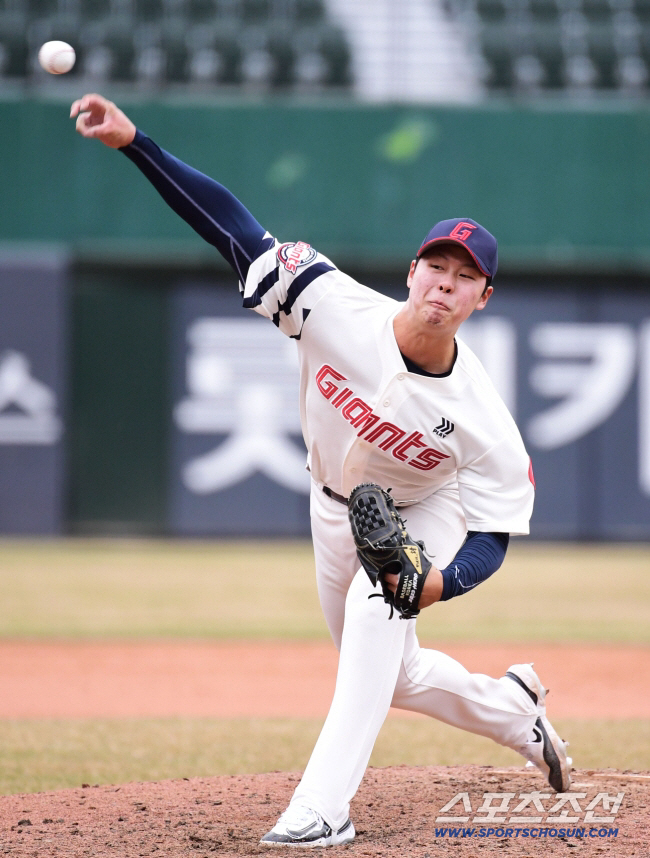'안타, 볼넷에 기어코 125m 대형 홈런도 쳤다.' OPS 1.417 …