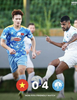 식사마의 베트남, 자국 리그팀과 평가전서 0-4 충격패…알고보니 김상식은 U-23 지휘 차 결장