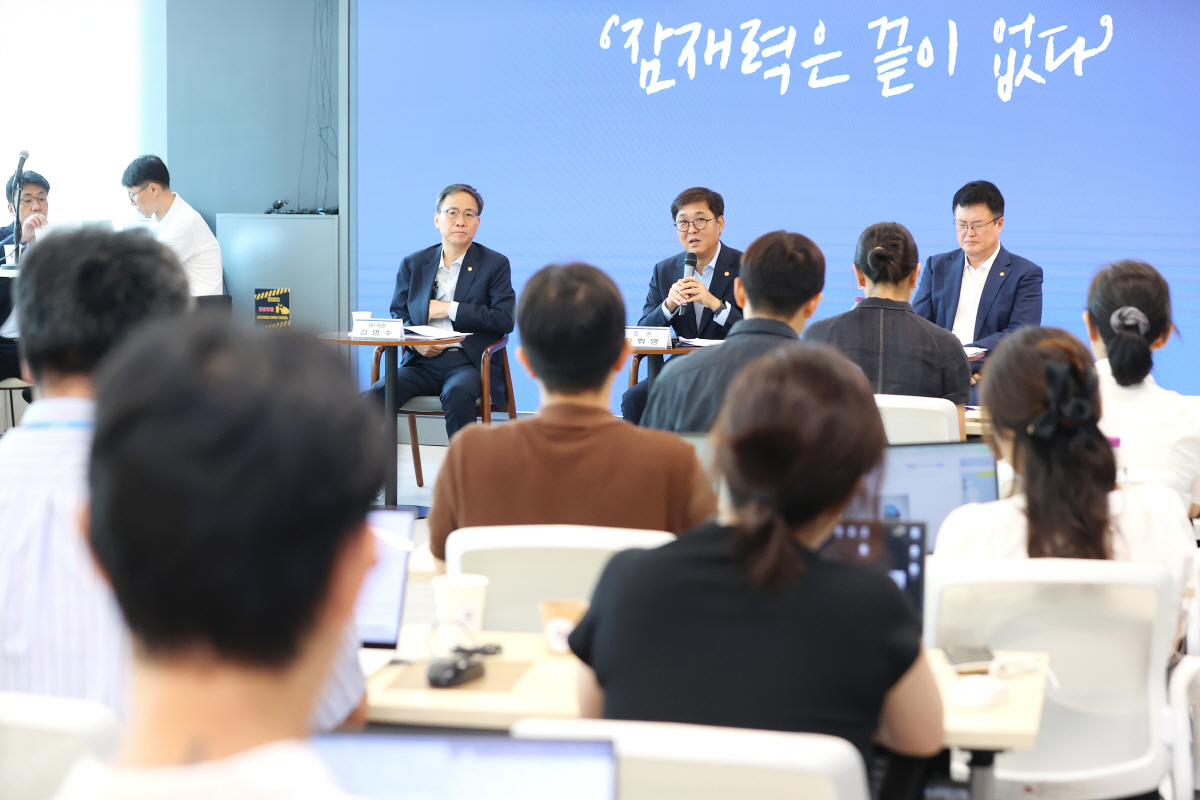 문화예술13.9% 늘었는데,체육예산은 0.3% '찔끔'증액,총예산의 0.…