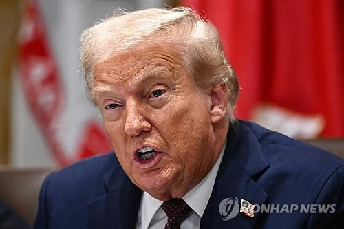 "트럼프, 5일 국방부→전쟁부 개명위한 행정명령 서명 계획"