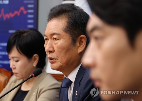 정청래 "내란특별재판부 국민요구 피할 길 없어…법원 자업자득"
