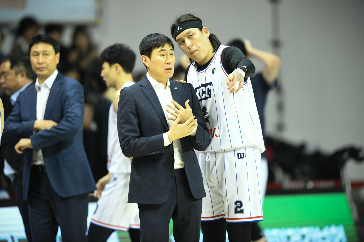 [나고야전지훈련] "우승후보? 외부평가 신경쓰지 않는다" KCC 이상민 …