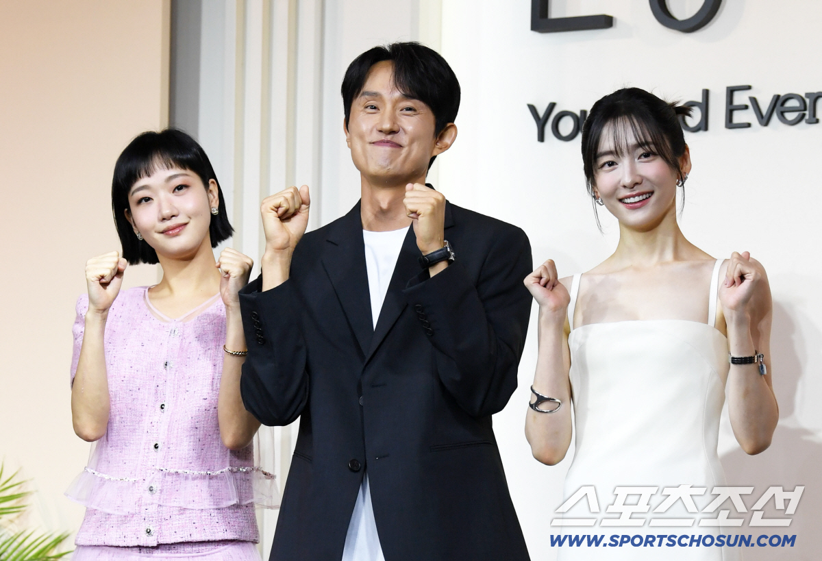 [SC현장] "'북극성', 이기고 싶습니다".,'은중과 상연' 김고은·박…