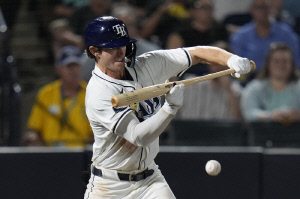 '연봉 1위' 김하성 내보내니 술술 풀리는 탬파베이, 7연승 질주 PS 확률 급상승..대체 유망주 유격수도 쓸만해