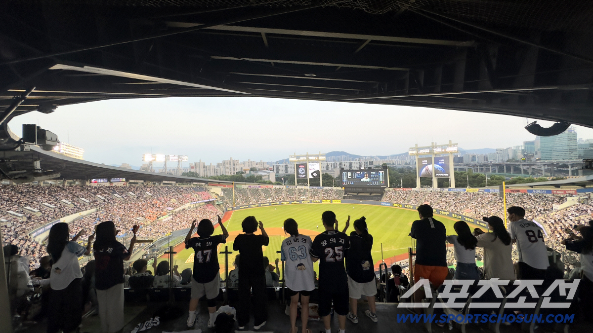 [핫이슈]'역시 국민 스포츠' 오늘 한국야구 새 역사 쓴다! 신기록 돌파…