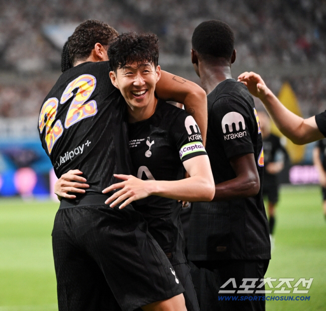 축구만 잘하는 게 아니네…손흥민, 트리마제 55억 매도…8년 만에 30억…