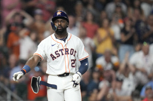 경기 중 배트 압수! 